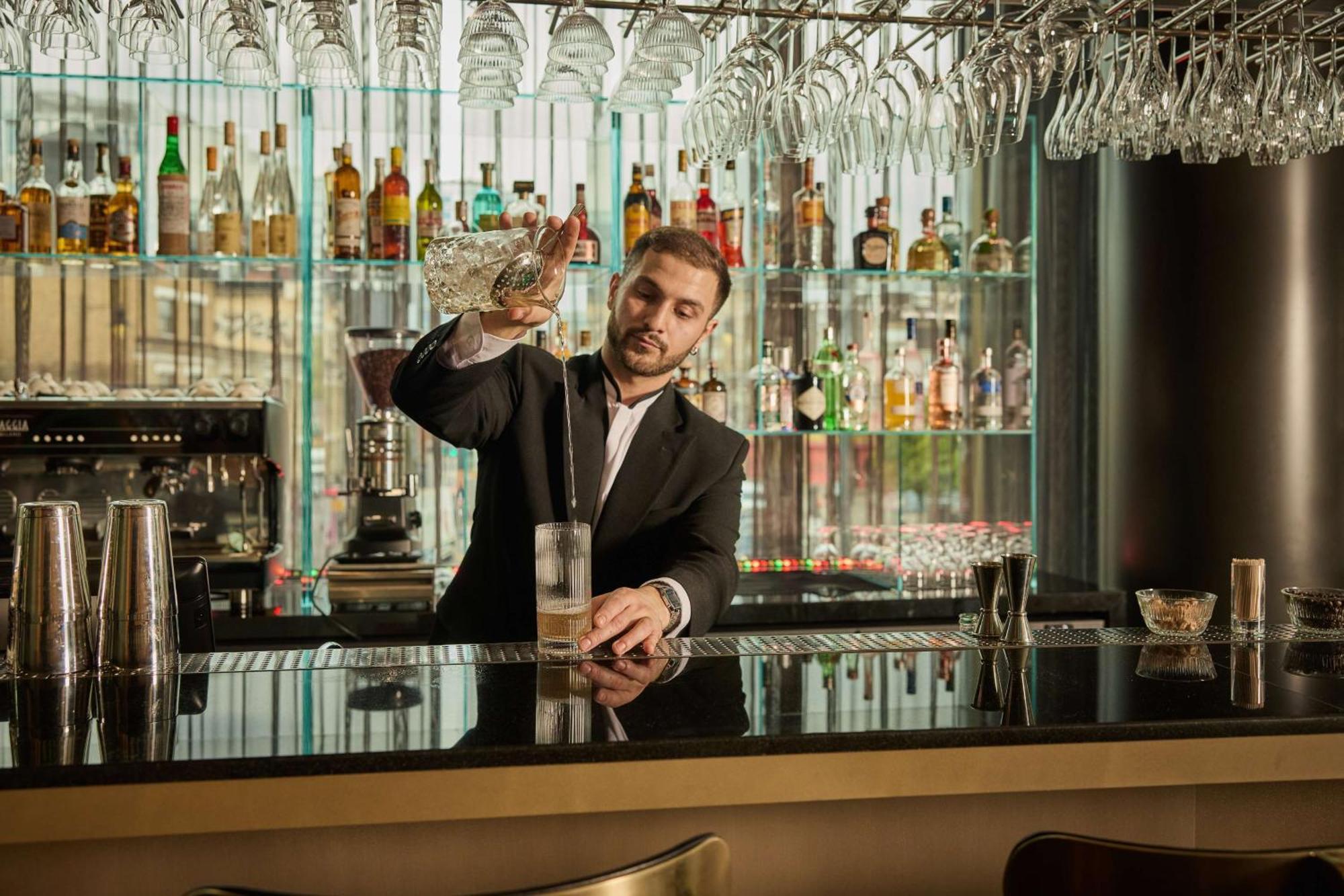 Art'Otel London Hoxton, Powered By Radisson Hotels ภายนอก รูปภาพ
